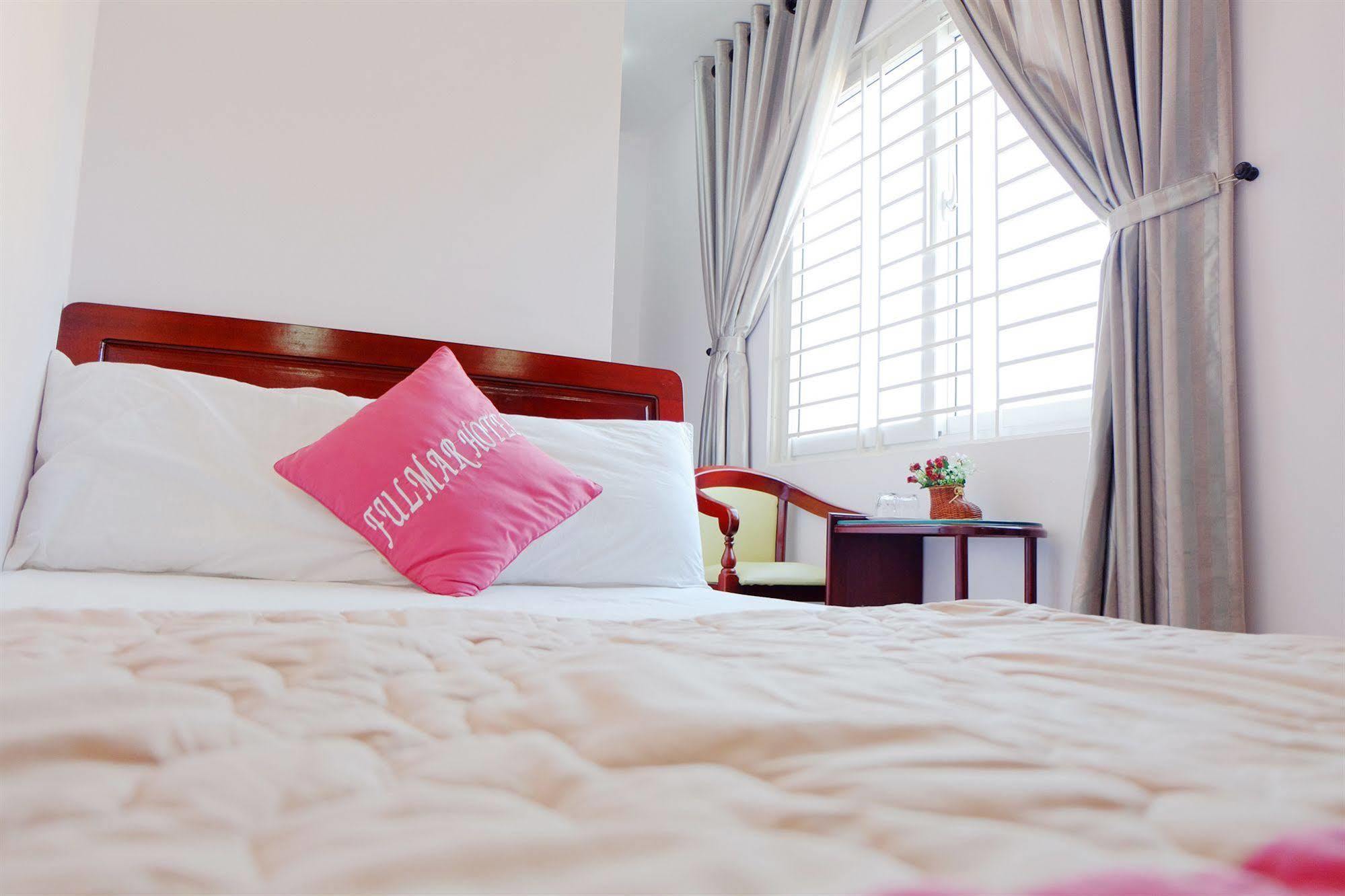 Fulmar Hotel Đà Nẵng Extérieur photo